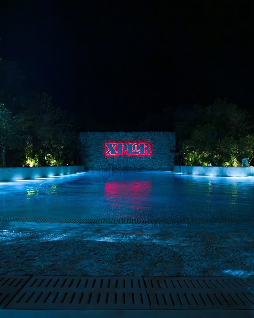 Xplor Fuego pool and sign